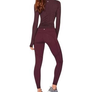 LULULEMON ATHLETICA Speed Up Tight V (28') In Garnet Size 6